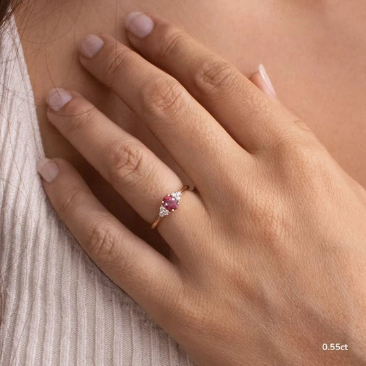 The Tiya - Oval Ruby - CEYLON BRILLIANCE CO.