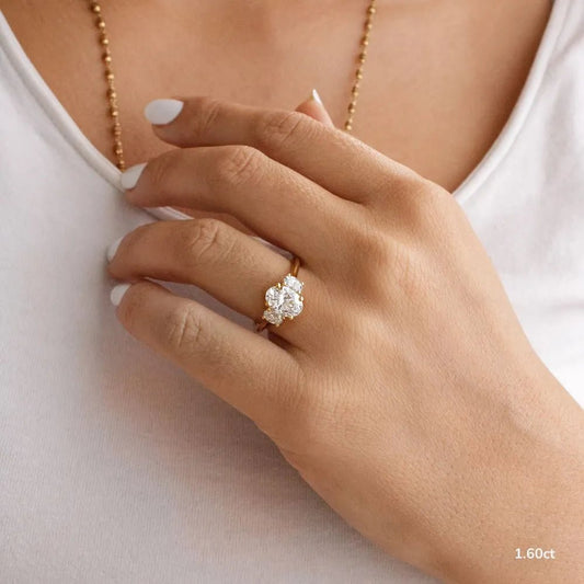 The Ivanya - 1.00ct Oval - CEYLON BRILLIANCE CO.