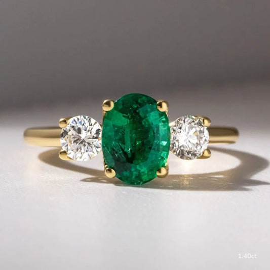 The Tishya - Oval Emerald - CEYLON BRILLIANCE CO.