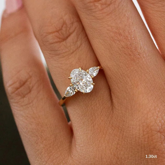 The Tashvi - 1.00ct Oval - CEYLON BRILLIANCE CO.