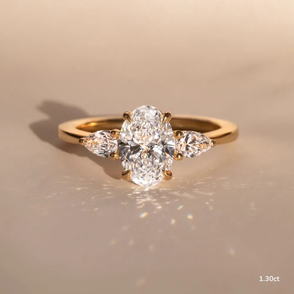 The Tashvi - 1.00ct Oval - CEYLON BRILLIANCE CO.