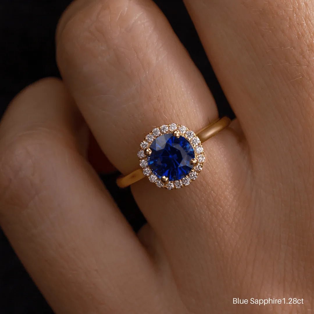 The Avani - Round Blue Sapphire - CEYLON BRILLIANCE CO.