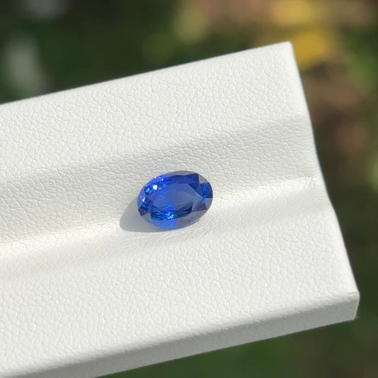 2.11ct Royal Blue Sapphire – Oval Cut, Heated, Natural